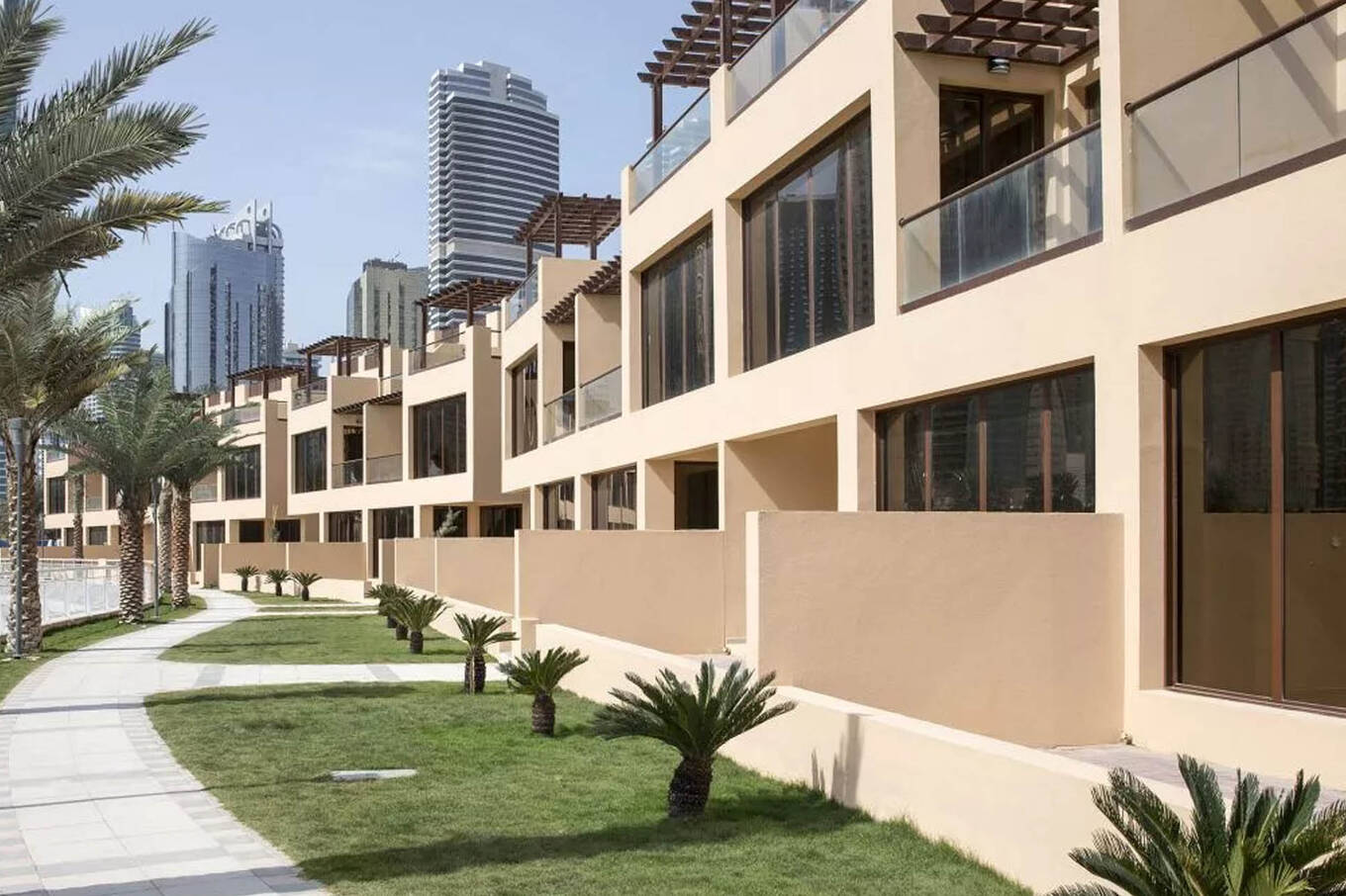 Jumeirah Islands Townhouses